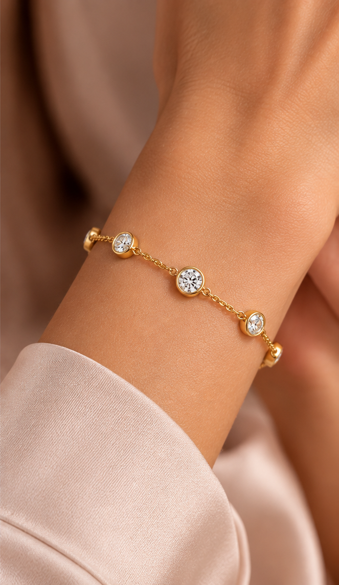 1.05ct Lab-Grown Diamond Bezel-Set Bracelet in 18ct Yellow Gold