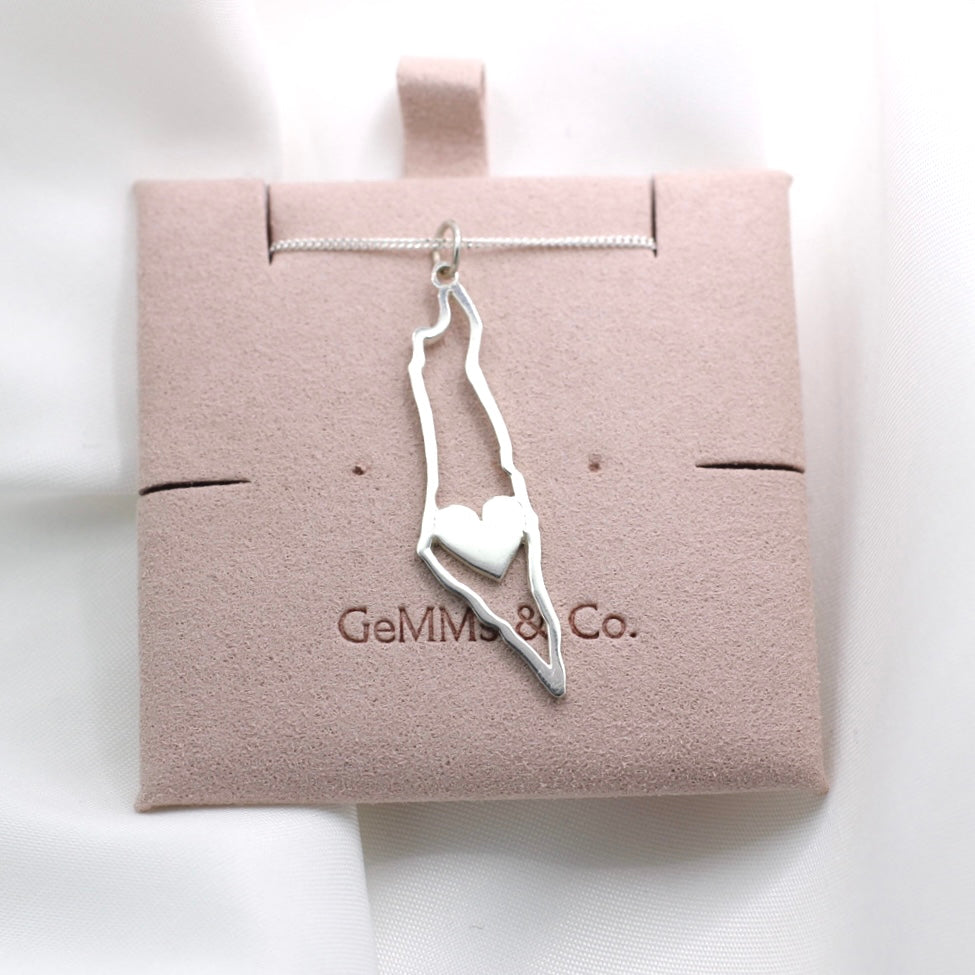 Handcrafted Map Of Israel  Necklace With Heart In Silver