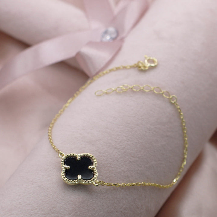 One Leaf Lucky Four Leaf Clover Black  Bracelet In Gold Plated