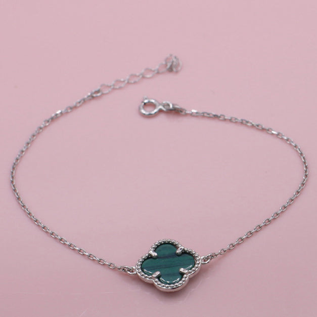 One Leaf Lucky Four Leaf Clover Malachite Green Bracelet In Silver